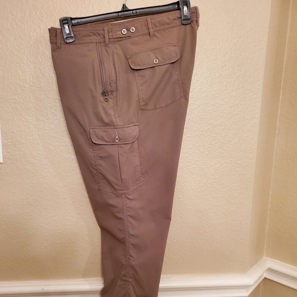NWOT Clothing Arts Pick Pocket Proof Pants